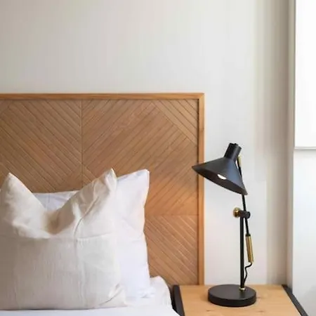 アパート Pardal Rc B - Stylish Studio In Alcantara With Free Parking Nearby *