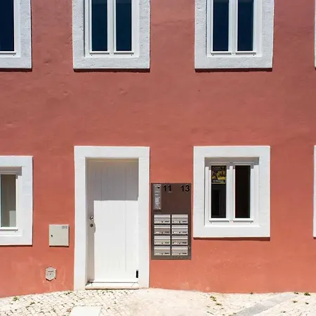 Pardal Rc B - Stylish Studio In Alcantara With Free Parking Nearby Apartamento